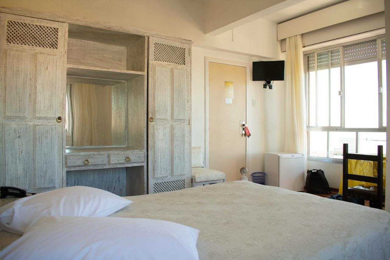 Farol Hotel Torres Exterior photo